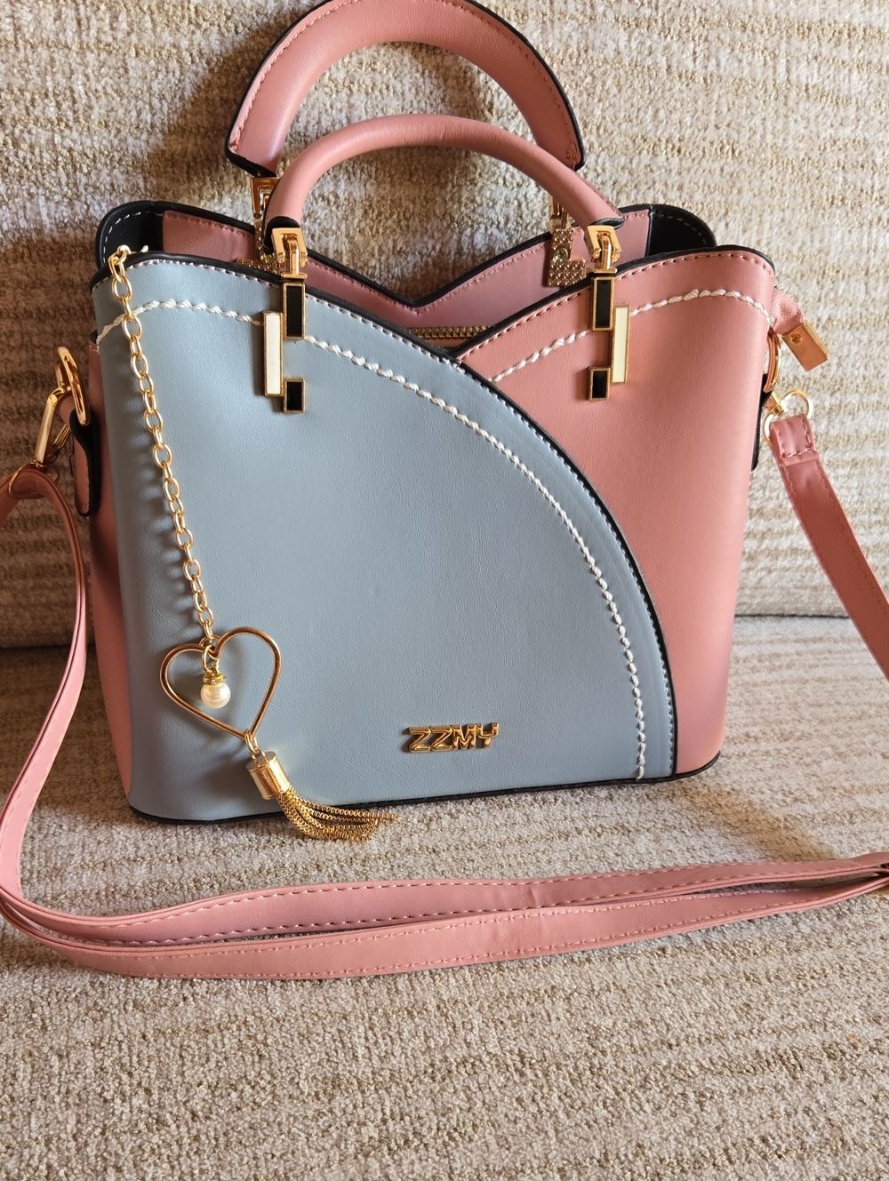 ZZMY,Two-Tone Pink & Light Blue Structured Satchel